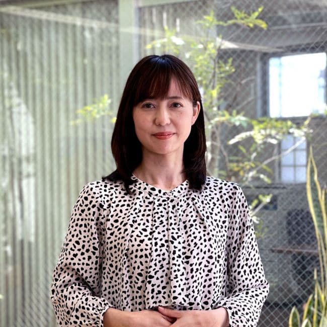 取締役 岡田 利里 Okada Riri