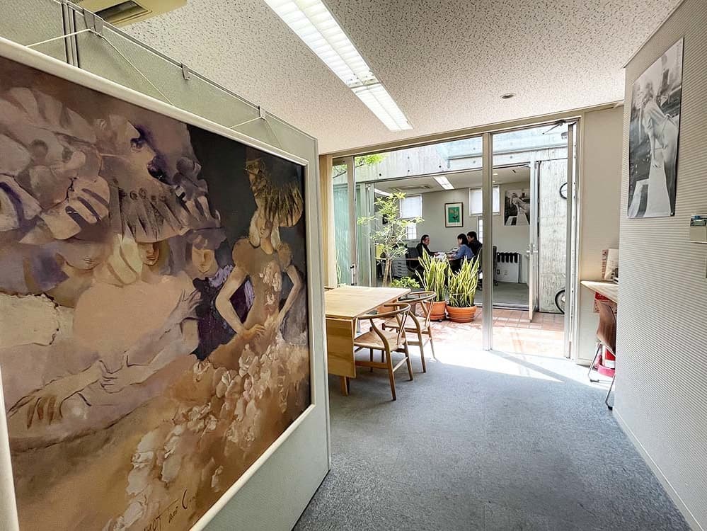 事務所入り口 打ち合わせ風景